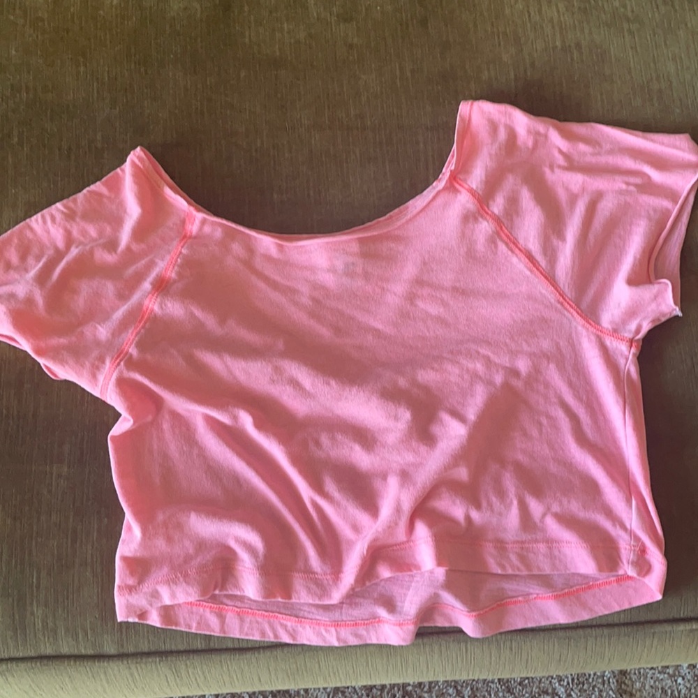 VS Pink Crop Top